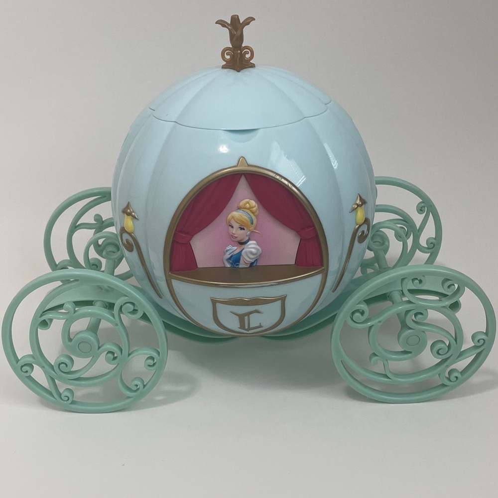 ✨Tokyo Disneyland Cinderella Carriage Popcorn Bucket✨